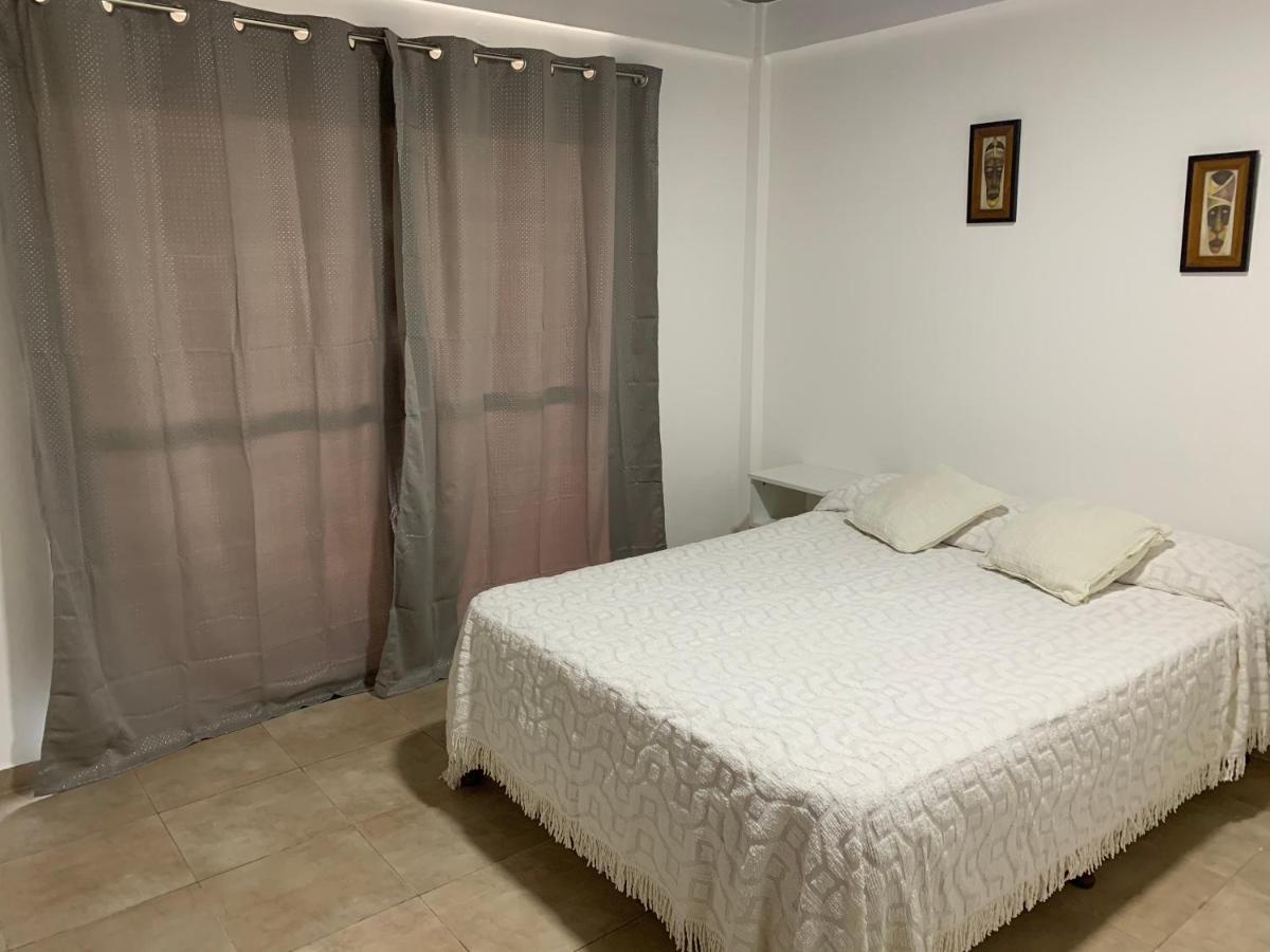 Departamento Amoblado Temporario- Posadas Mdz 6D Ngoại thất bức ảnh